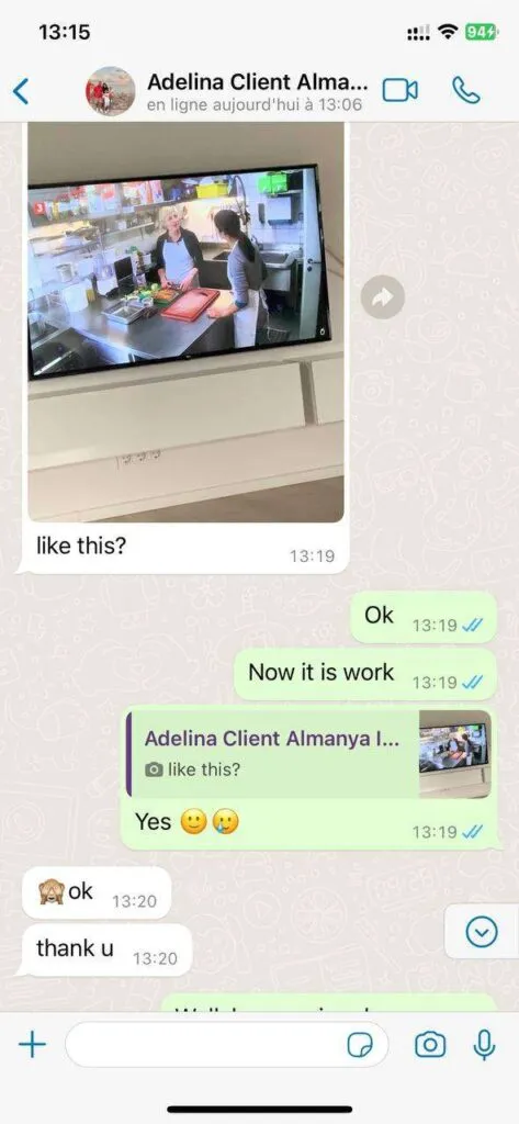 WhatsApp Customer Service Chat Screenshot 4